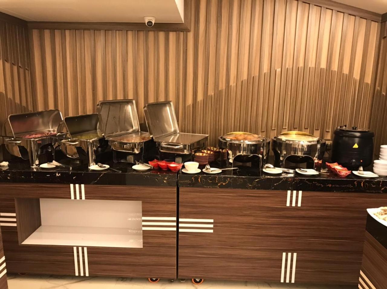 El Mesaadya Hotel Kaherah Luaran gambar